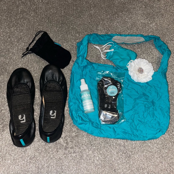 Tieks matte black ballet flats size 8 - Picture 7 of 9